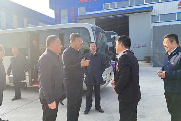 赤峰市党政考察团莅临辽宁一诺环境产业集团有限公司进行参观考察 赤峰市党政考察团莅临辽宁一诺环境产业集团有限公司进行参观考察