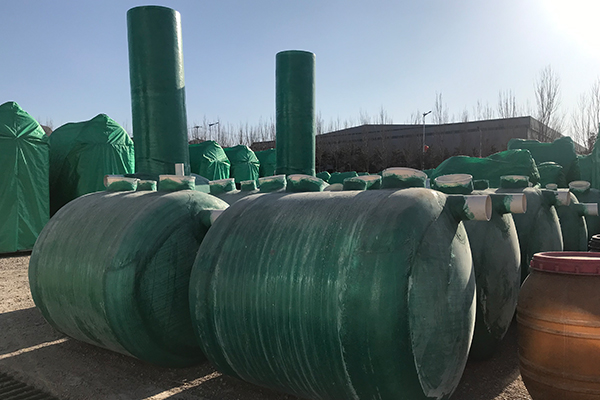 购买玻璃钢化粪池时要遵循哪些标准 购买玻璃钢化粪池时要遵循哪些标准