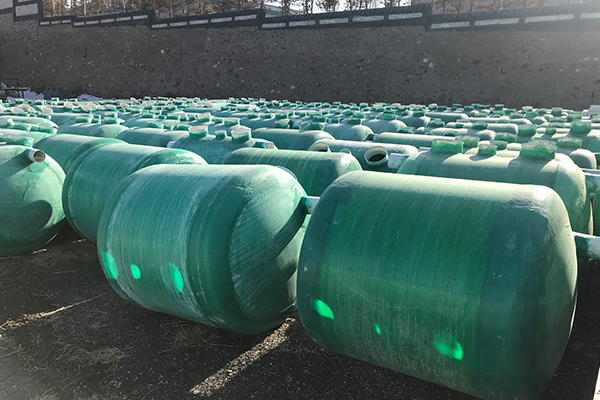 玻璃钢化粪池购买的时候都要考虑到哪几个因素 玻璃钢化粪池购买的时候都要考虑到哪几个因素